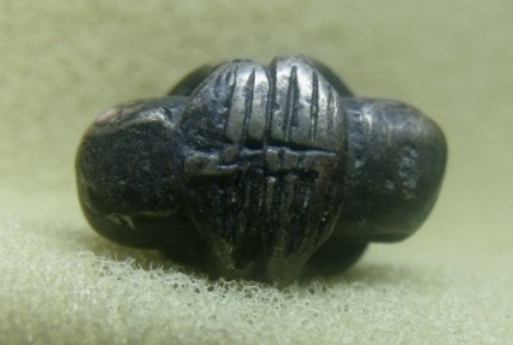 **เบาๆ**พระปิดตามหาอุตม์ลอยองค์ พิมพ์ 2 หน้า เนื้อสำริดแก่เงิน เก่าๆ เนื้อจัด**สวยๆ เชิญชมครับ