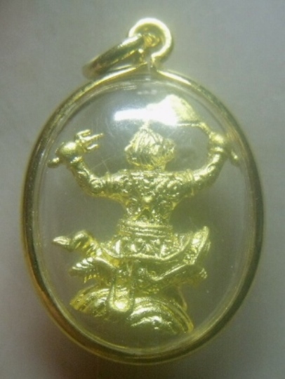 **เบาๆ**หนุมานเชิญธงหนุนดวง หล่อเนื้อโลหะกะไหล่ทองพ่นทราย ไม่ทราบที่**เลี่ยมสวยพร้อมใช้ เชิญชมครับ