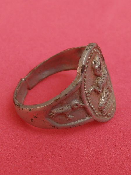 แหวนนางกวัก 