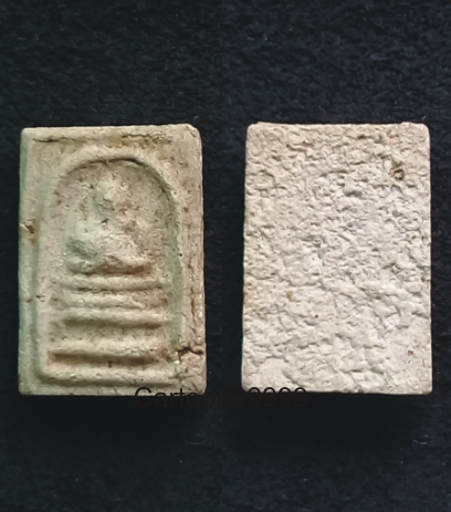 พระผง หลวงพ่อสมจิตร วัดสว่างอารมณ์ สมุทรปราการครับ สวย เดิมๆ ครับผม 