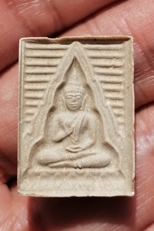 พระวัดปากน้ำรุ่น 6 สวยใส​ มาพร้อมซองเดิม​ ปี​ 2532 เคาะเดียว