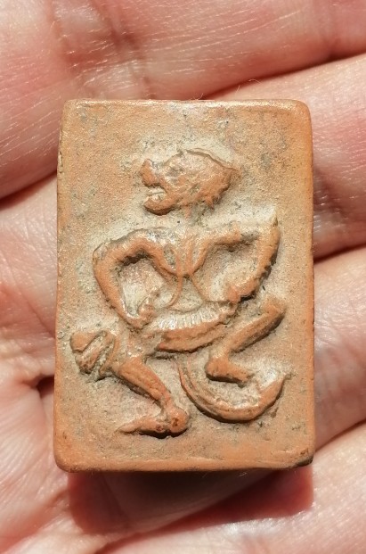 หนุมานเนื้อดิน หลวงพ่อกวย​ วัดโฆษิตาราม​ จ.ชัยนาท​ ยุคต้น​ เคาะเดียว    