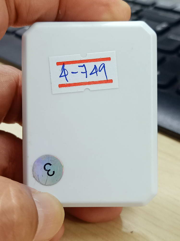 4-749 พระผงน้ำมันใบโพธิ์ รุ่นโพธิ์เจริญทรัพย์ หลวงปู่โต๊ะ วัดถ้ำสิงโตทอง ราชบุรี 2567 กล่องเดิม