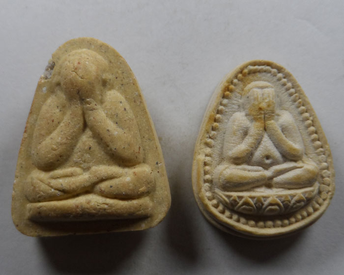 พระปิดตา (๒ องค์)