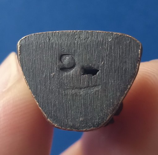 รูปหล่อ หลวงพ่อปัน วัดน้ำฉ่า ชุมพร