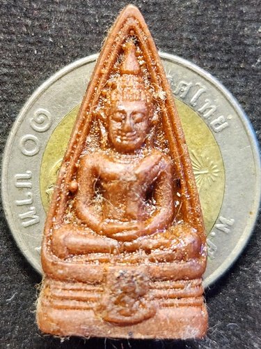 วัดโสธรวรารามวรวิหาร ฉะชิงเทรา หลวงพ่อโสธร พิมพ์สองหน้า เนื้อกระเบื้องหลังคาโบสถ์ (หลังเก่า) 