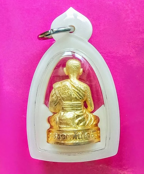 รูปหล่อรวยทันใจ99 เนื้อกะไหล่ทอง หลวงพ่อพัฒน์ปี63 ตอกโค๊ต,หมายเลข 405...เคาะเดียวแดง...