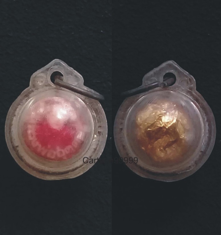 ลูกอม หลังรูป หลวงพ่ออุตตมะ วัดวังวิเวการาม กาญจนบุรีครับ เดิมสุดๆ ครับ ทันหลวงพ่อครับผม