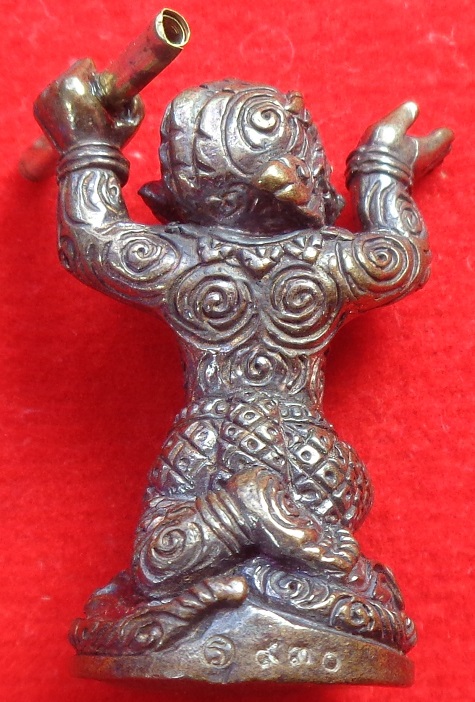 หนุมานมหาเดช ๓๐ ทัศ หลวงพ่อรักษ์ วัดสุทธาวาส จ.อยุธยา ปี ๒๕๖๐ เนื้อทองแดงผิวรุ้ง ตะกรุดทองเหลือง