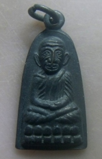 **เบาๆ**เหรียญหลวงปู่ทวด พิมพ์กลาง บัวหก รุ่นทะเลซุง ปี ๒๕๐๘**สวยๆ เชิญชมครับ