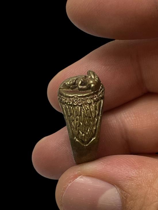 วัดใจ@… แหวนพระพุทธ ไม่ทราบที่ไม่มีข้อมูลครับ ขนาดแหวนประมาณ 1.9 Cm.ครับ