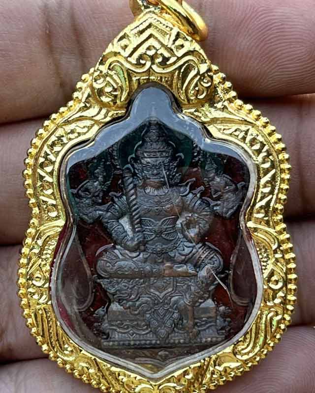 เหรียญ ทรัพย์เฟื่องฟู หลวงพ่อพัฒน์ ปุญญกาโม วัดห้วยด้วน นครสวรรค์ พร้อมกรอบ ไม่มีกล่อง