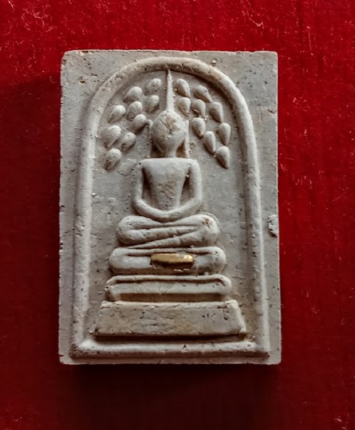 สมเด็จพิมพ์ปรกโพธิ์ หลังรูปเหมือน หลวงปู่ทิม วัดพระขาว ปี36...เคาะเดียวแดง...