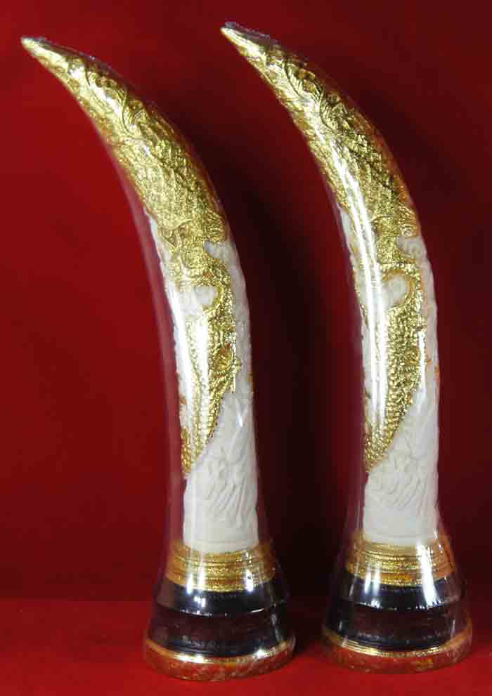 งาประดับตั้งโต๊ะ (ทำจากเรซิ่น)...สลักลายมังกรแปะด้วยทองคำเปลว...ตั้งโต๊ะหมู่บูชา