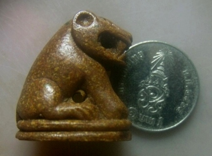 **เบาๆ**เสือหลวงพ่อปาน เนื้อกระเบื้องหลังคาโบสถ์ สมโภช ๑๐๐ ปี วัดสว่างอารมณ์ จ.สมุทรปราการ ปี ๒๕๕๒**