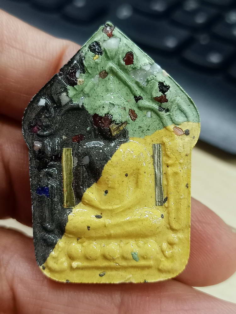 5-72 ขุนแผนเสนล้าน หลวงพ่อพัฒน์ วัดห้วยด้วย นครสวรรค์ เนื้อสวย กล่องเดิม