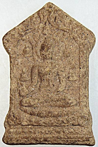 ๒๐ พระผงซุ้มเรือนแก้ว