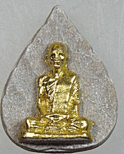 พระผงใบโพธิ์ปัดทอง ท่านเจ้าคุณนร ฯ ยุคหลัง