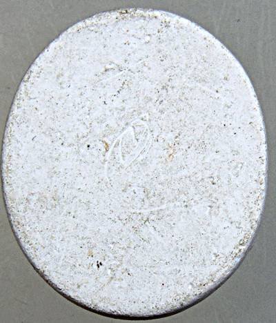 ๒๐ พระผงมหาจักรพรรดิหลวงตาม้า วัดถ้ำเมืองนะ จ เชียงใหม่  มีจาร