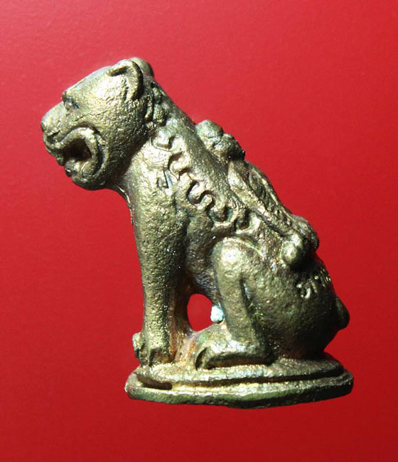 เสือเรียกทรัพย์ นำรวย " หลวงพ่อแดง วัดไร่ฯ " จ.ปัตตานี ปี 2552 เนื้อทองผสม