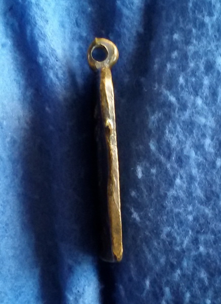 พระเหรียญหล่อประจำวันเกิด หลวงพ่อเชิด วัดลาดบัวขาว พ.ศ. 2469 ปีจอ