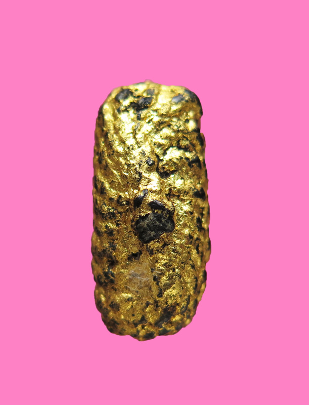 ถุงทองเก่า ลงรักปิดทอง ไม่ทราบว่าข้างในบรรจุอะไร หนัก