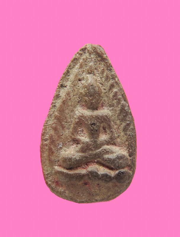 พระเนื้อดิน พิมพ์กลีบบัว