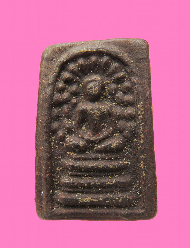 พระสมเด็จปรกโพธิ์ เนื้อผงชานหมาก หลวงพ่อเที่ยง วัดม่วงชุม จ.กาญจนบุรี