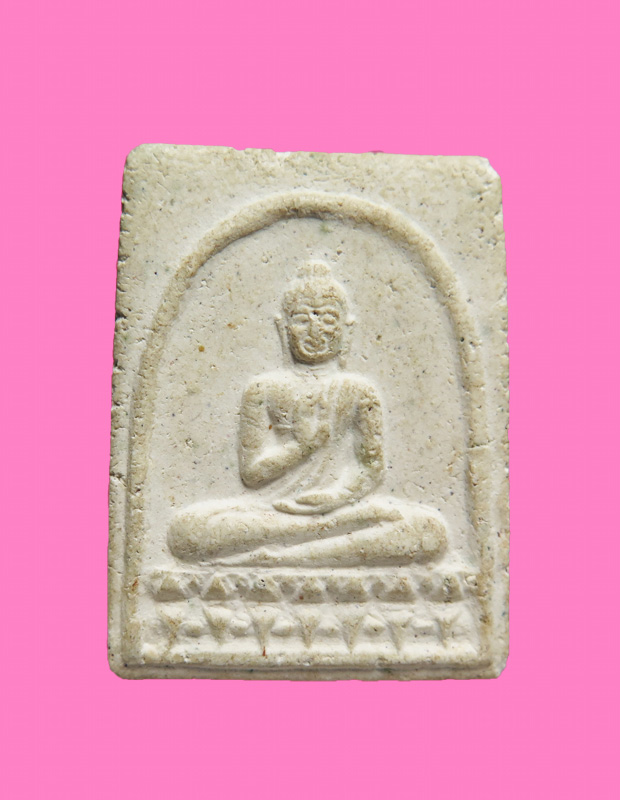 พระประทานพร พระพุทธนวมินทรมหาจักรี ดอยอินทนนท์