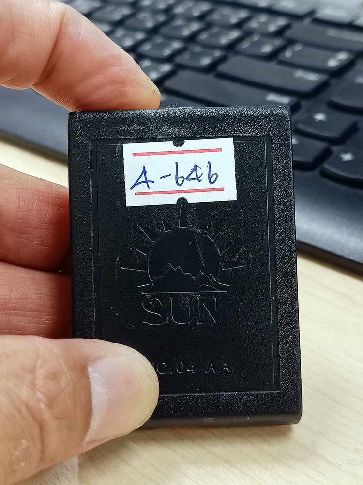 4-646 เหรียญขอบไข่ปลา จันทร์เพ็ญ มหาเศรษฐี หลวงพ่อนงค์ อภิชาโต วัดบางน้ำชน จ.กรุงเทพ 2566 กล่องเดิม