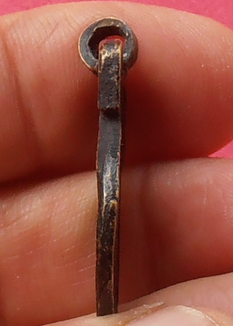 เหรียญหล่อโบราณหลวงพ่อปลื้ม วัดพร้าว สุพรรณบุรี ปี ๒๔๖๙ รุ่นแรก