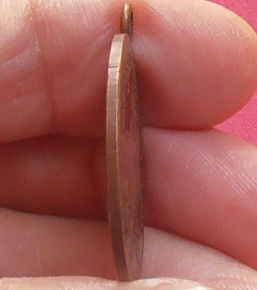 เหรียญหลวงพ่อกลั่น วัดพระญาติการาม อยุธยา ปี ๒๔๗๙ รุ่นสอง พิมพ์นะกลม 