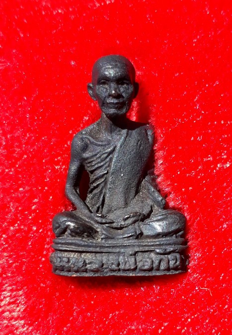 รูปหล่อหลวงพ่อกัน วัดเขาแก้ว ออกวัดสระปทุม(สระบัว) พิธีเสาร์5 ปี36