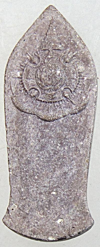 พระพุทธนราวันตบพิธ ปี 2542 บรรจุมวลสารพระเกศาของในหลวง พระจีวร และ ผงจิตรลดา