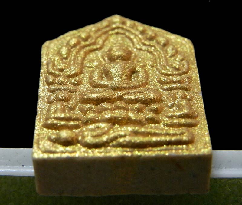 ขุนแผนยอดฉัตร เนื้อผง ทาทอง พิมพ์เล็ก มูลนิธิหลวงปู่ทิมสร้าง หลวงปู่บัวปลุกเสก มวลสารสุดอลังการครับ - 4