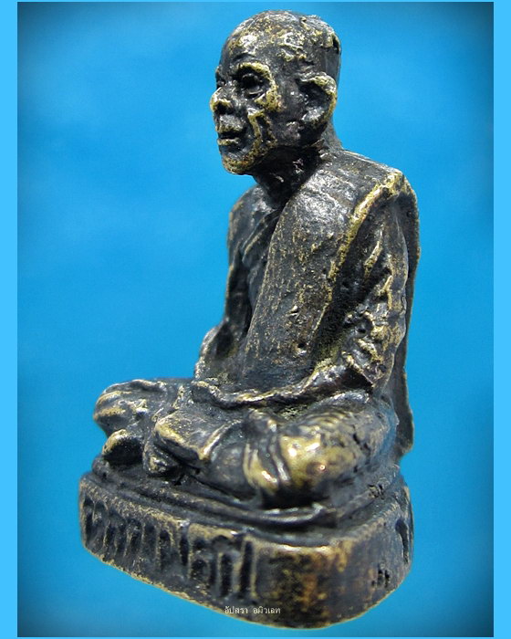 รูปหล่อหลวงพ่อปี วัดพิหารแดง สุพรรณบุรี - 2