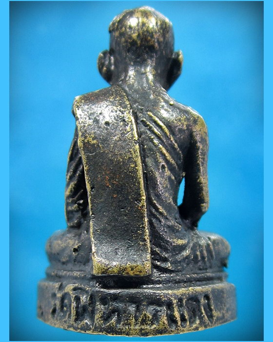 รูปหล่อหลวงพ่อปี วัดพิหารแดง สุพรรณบุรี - 3