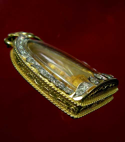 พระพุทธชินราช ( ภปร ) เนื้อทองคำ  - 4