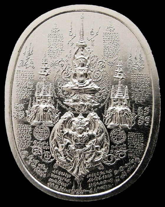 เหรียญนั่ง สมเด็จพระนเรศวรมหาราช มหายันต์ ปราบอริราชศัตรูพ่าย กะไหล่เงิน สวยกริบ เชิญชมครับ - 2