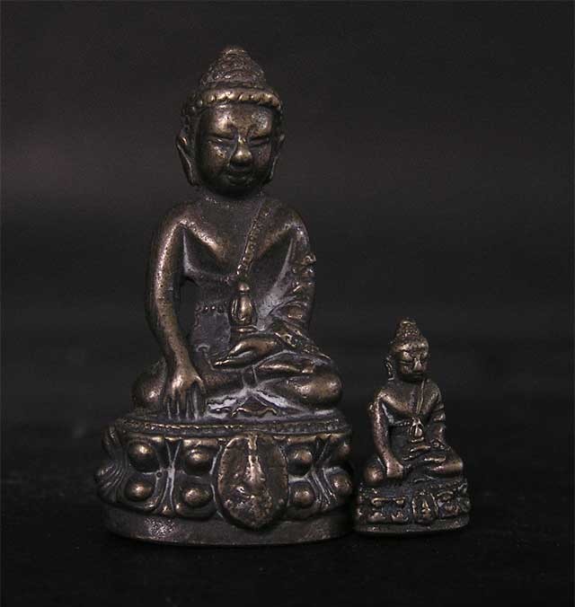 พระกริ่ง - พระชัยวัฒน์ พระธาตุพนม ปี 2537 เนื้อฆ้องโบราณ - 1