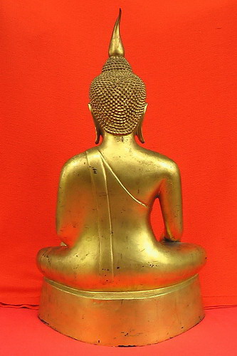 พระท่ากระดาน สมเด็จพระนเรศวรฯ (บูชา ๙ นิ้ว) ปิดทองแจกกรรมการ สมาคมชาวกาญจนบุรี - 2