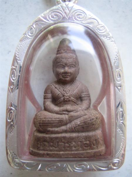 กุมารทองเนื้อดินเจ็ดป่าช้า รุ่นแรก ปี 2541 หลวงพ่อพูล วัดไผ่ล้อม จ.นครปฐม  - 1