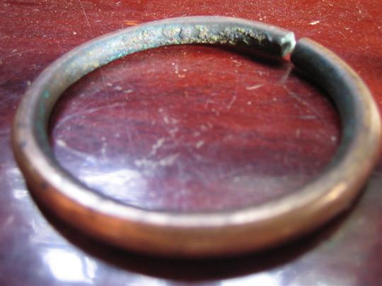 กำไรข้อมือเนื้อสัมฤทธิ์ แก่นาค ของ กรุศรีเทพ เพชรบูรณ์  - 1