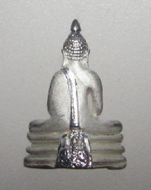 พระหลวงพ่อโสธร เนื้อเงินทรายนวลขัดเงาบางส่วน ปี2539 พิมพ์เล็ก - 2