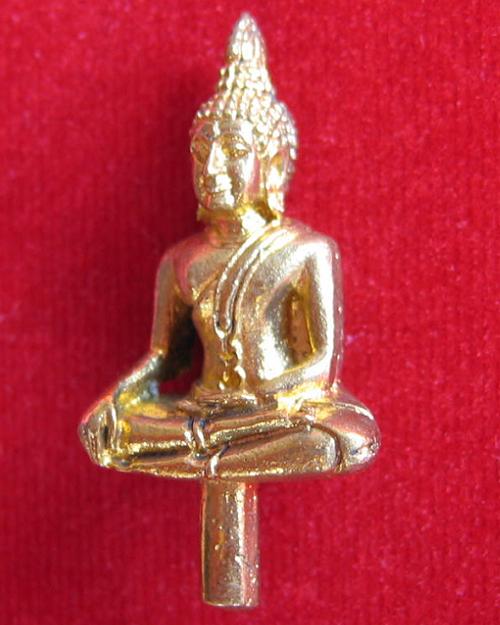 พระยอดธงรุ่น ๑ เนื้อทองผสม หลวงพ่อเชิญ วัดโคกทอง อยุธยา ปี2539 - 3