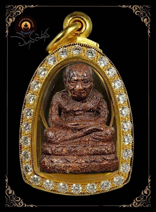หลวงพ่อทวดเนื้อว่านอาจารย์ทิม วัดช้างให้ ปลุกเสกให้กับวัดในมาเลเซีย - 1