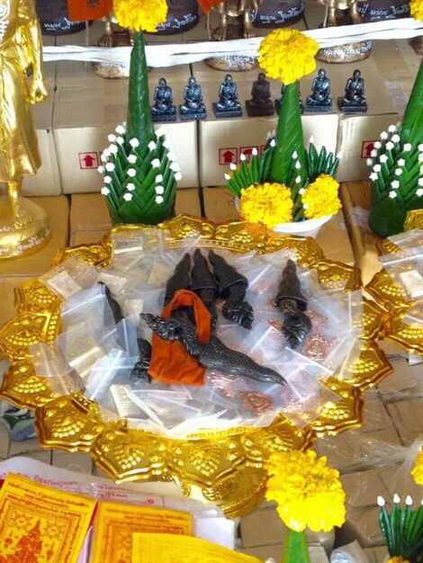 มีดหมอหลวงปู่หมุนวัดบ้านจาน เนื้อเหล็กน้ำพี้หัวพญานาค - 4