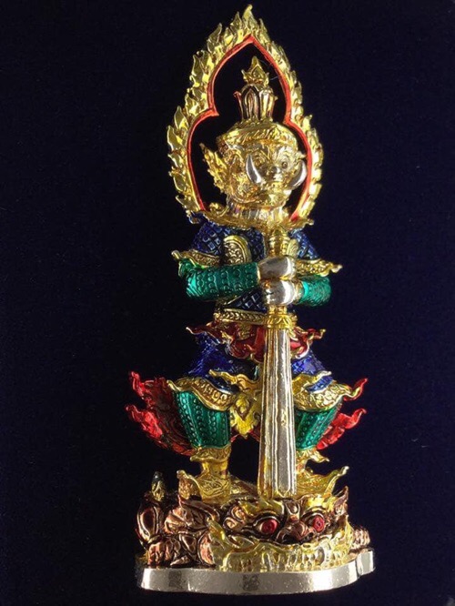 เท้าเวสสุวรรณหลวงพ่อหวั่นวัดครองคูณ - 2