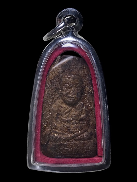 หลวงพ่อแช่มเนื้อว่าน วัดไชยธาราราม (ฉลอง) จังหวัดภูเก็ต - 1