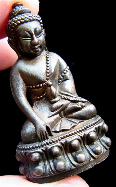 พระกริ่ง ขุนพันธ์ พุทธาคม ปี 2544 เนื้อนวะโลหะพิเศษแก่เงิน ผิวไฟเดิม - 2
